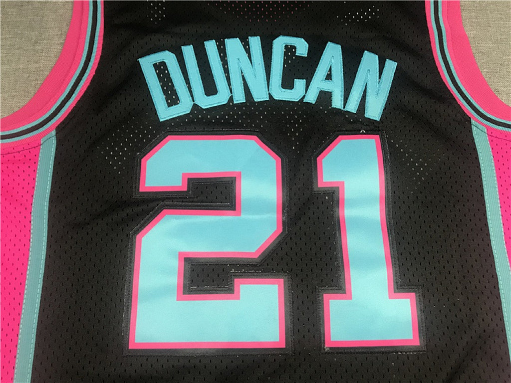 Tim Duncan #21 San Antonio Spurs Retro NBA Jersey – Sizes S–XXXL
