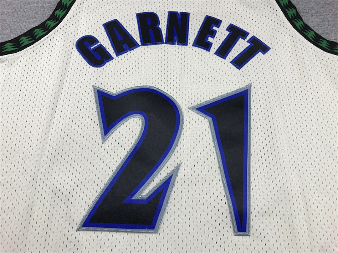 Minnesota Timberwolves #21 Kevin Garnett Retro NBA Jersey – Sizes S–XXXL