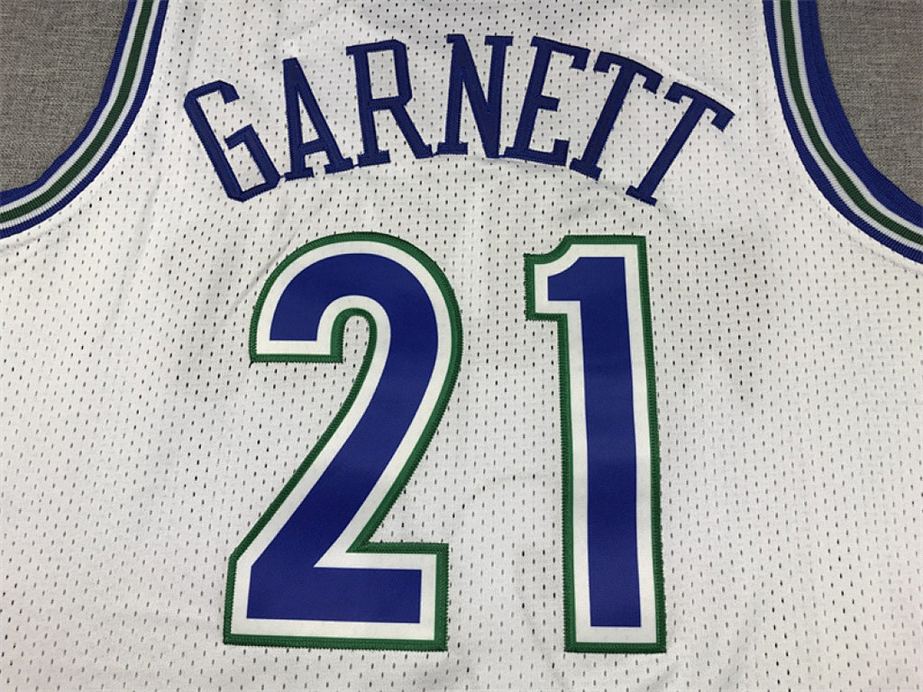 Minnesota Timberwolves #21 Kevin Garnett Retro NBA Jersey – Sizes S–XXXL
