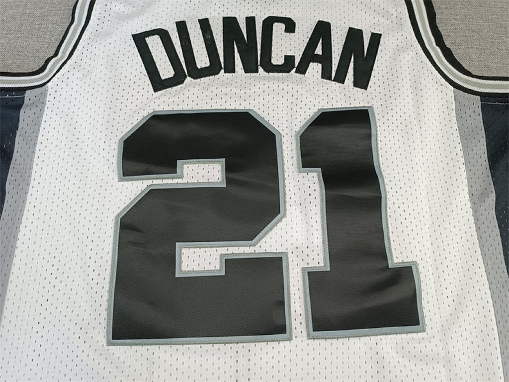 Tim Duncan #21 San Antonio Spurs Retro NBA Jersey – Sizes S–XXXL