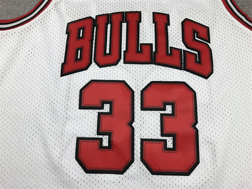 Chicago Pippen #33 NBA Retro Embroidered Jersey – Sizes S-XXXL