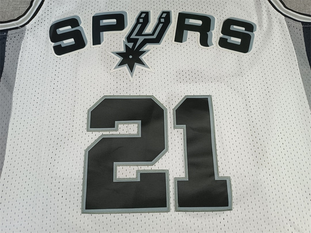 Tim Duncan #21 San Antonio Spurs Retro NBA Jersey – Sizes S–XXXL