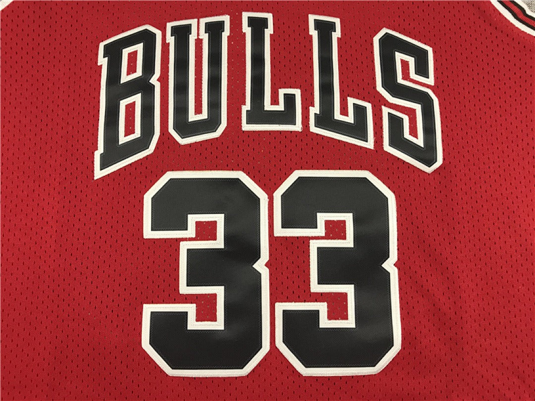 Chicago Pippen #33 NBA Retro Embroidered Jersey – Sizes S-XXXL