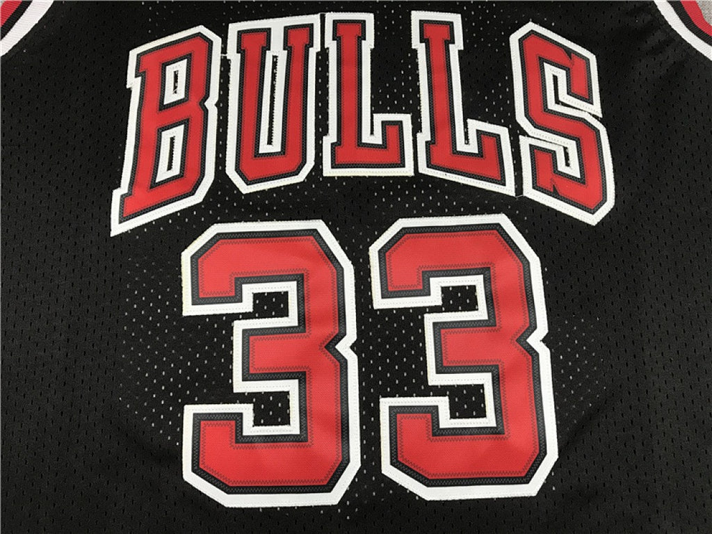 Chicago Pippen #33 NBA Retro Embroidered Jersey – Sizes S-XXXL